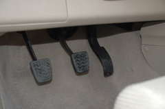2010款 1.5L 手动 冠军版 精英型