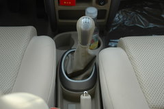 2010款 1.5L 手动 冠军版 精英型
