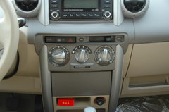 2010款 1.5L 手动 冠军版 精英型