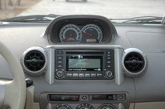 2010款 1.5L 手动 冠军版 精英型