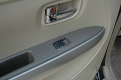 2010款 1.5L 手动 冠军版 精英型
