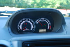 2010款 1.5L 手动 冠军版 精英型