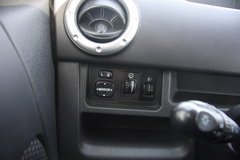 2009款 1.5 手动 精英型