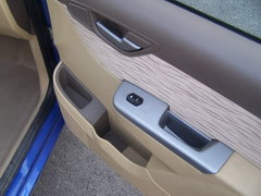 2008款 1.5L 手动 运动版