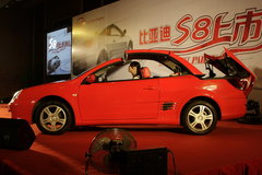 2006款 2.0 手动 标准型