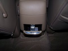 2010款 黄金版 2.4L 自动 旗舰型