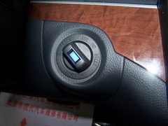 2007款 3.8L 自动 7座豪华型