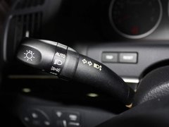 2007款 3.8L 自动 7座豪华型