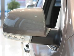 2007款 3.8L 自动 7座豪华型