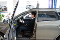 2007款 3.8L 自动 7座豪华型