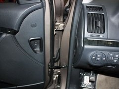 2007款 3.8L 自动 7座豪华型