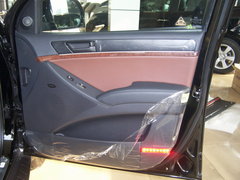 2007款 3.8L 自动 7座豪华型