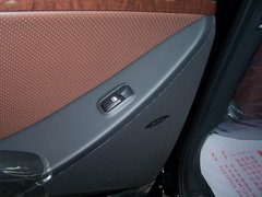 2007款 3.8L 自动 7座豪华型