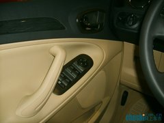 2008款 2.3L自动 时尚型 7座