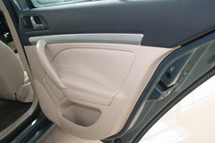 2009款 2.0MPI  手动 逸仕版