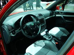 2009款 1.6 自动 逸尊版