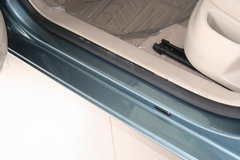 2009款 2.0MPI  手动 逸仕版