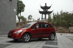 2008款 两厢 1.6L 手动 运动休旅型