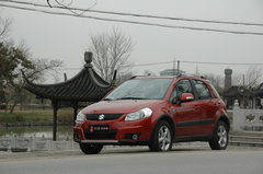 2008款 两厢 1.6L 手动 运动休旅型
