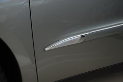 2009款 2.0L 自动 标准型