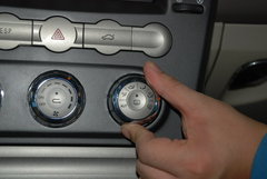 2009款 2.0L 自动 标准型