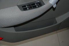 2009款 2.0L 自动 标准型