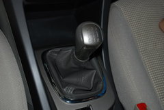 2009款 2.0L 自动 标准型
