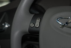 2009款 2.0L 自动 标准型