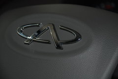 2009款 2.0L 自动 标准型