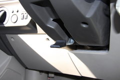 2009款 2.0L 自动 标准型