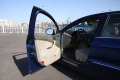 2009款 2.0L 自动 标准型
