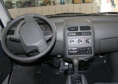 2006款 LZW6376EV 1.0 手动 5座普通型
