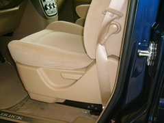 2005款 陆尊 3.0L CT2舒适版 8座