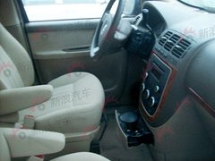 2005款 陆尊 3.0L CT2舒适版 8座