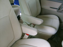 2005款 陆尊 3.0L CT2舒适版 8座