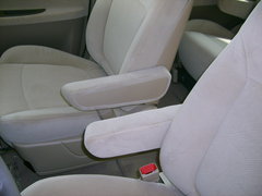 2005款 陆尊 3.0L CT2舒适版 8座