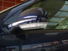 2005款 陸尊 3.0L CT2舒適版 8座