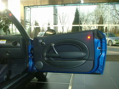 2004款 1.6L MT COOPER CABRIO