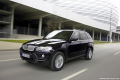 2010款 X5 4.4T M运动套件 5座
