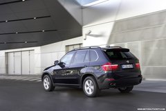 2010款 X5 4.4T M运动套件 5座