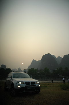 2010款 X5 4.4T M运动套件 5座