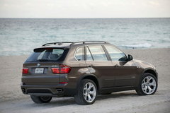 2010款 X5 4.4T M运动套件 5座