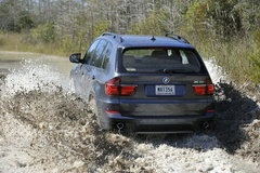 2010款 X5 4.4T M运动套件 5座
