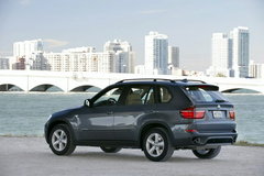 2010款 X5 4.4T M运动套件 5座