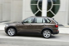 2010款 X5 4.4T M运动套件 5座