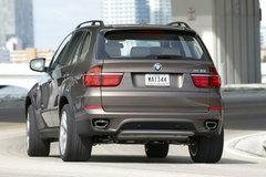 2010款 X5 4.4T M运动套件 5座