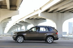 2010款 X5 4.4T M运动套件 5座