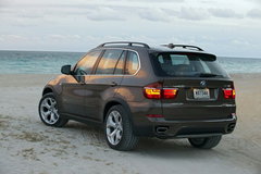 2010款 X5 4.4T M运动套件 5座