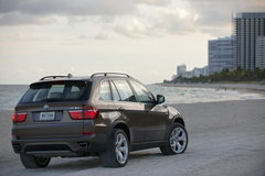 2010款 X5 4.4T M运动套件 5座