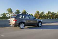 2010款 X5 4.4T M运动套件 5座